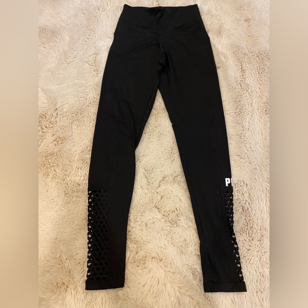 PINK leggings with cutouts on the side
